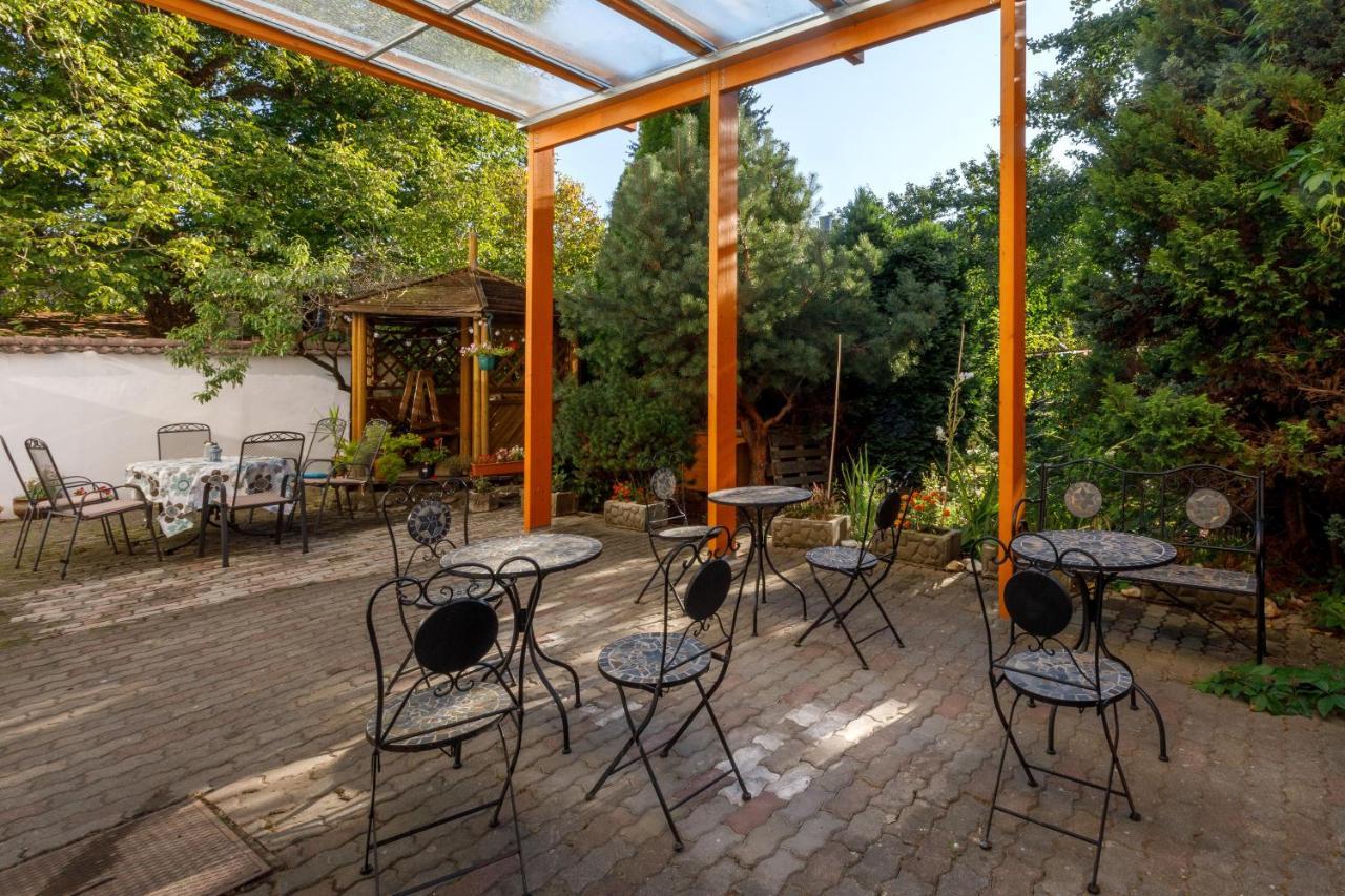 Hotel Atlas Τσέσκε Μπουντεγιόβιτσε Εξωτερικό φωτογραφία